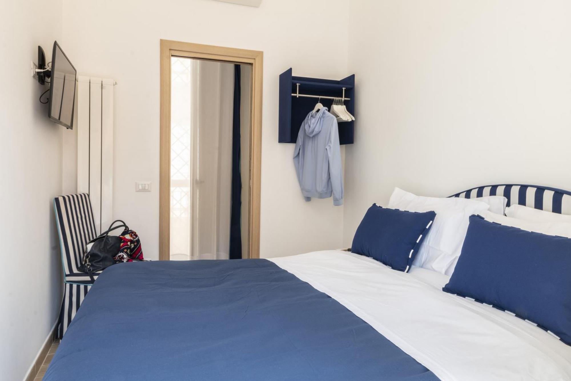 Mya Home Luxury Apartments Кастелламмаре-ди-Стабия Экстерьер фото