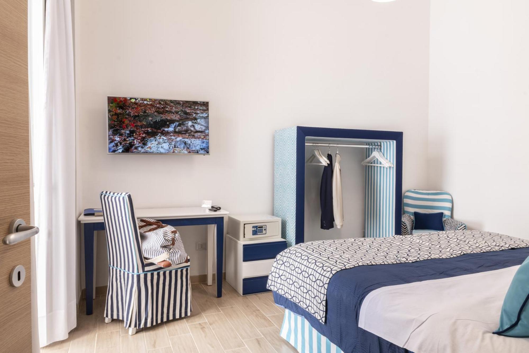 Mya Home Luxury Apartments Кастелламмаре-ди-Стабия Экстерьер фото